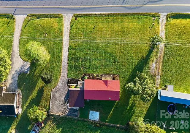 Photo 40 of Single family home for sale at 127 White Plains Rd, Hiddenite, NC 28636 | MLS# 4431424 | Listing updated on 2026-10-15