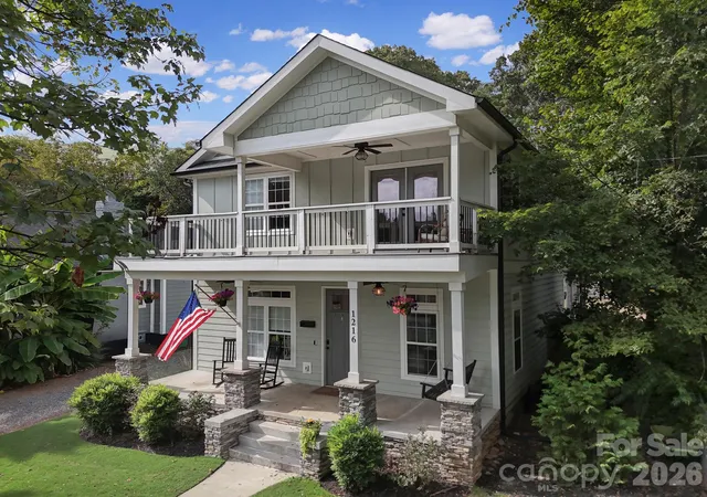 Photo 1 of Single family home for sale at 1216 Effingham Rd, Charlotte, NC 28208 | MLS# 4431439 | Listing updated on 2026-10-08