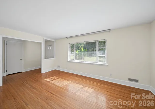 Photo 2 of Single family home for sale at 701 Denning Pl, Charlotte, NC 28227 | MLS# 4431455 | Listing updated on 2026-10-08
