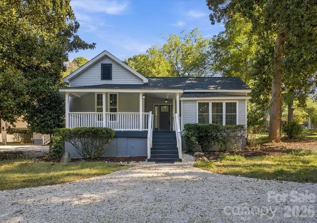 Photo 2 of Single family home for sale at 315 Confederate St, Fort Mill, SC 29715 | MLS# 4431464 | Listing updated on 2026-10-08
