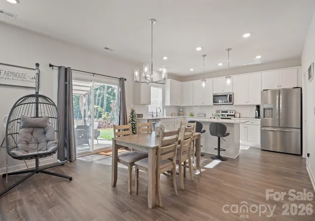 Photo 3 of Single family home for sale at 197 Winding Cedar Dr, Statesville, NC 28677 | MLS# 4431468 | Listing updated on 2026-10-08