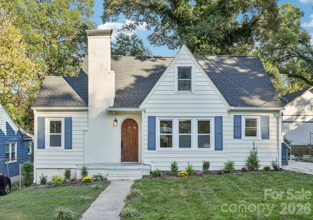 Photo 1 of Sale Pending at 2918 Rush Ave, Charlotte, NC 28208 | MLS# 4431469 | Listing updated on 2026-10-26