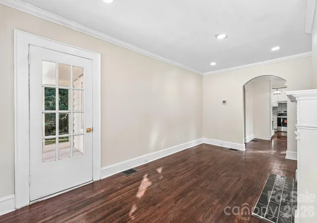 Photo 4 of Sale Pending at 2918 Rush Ave, Charlotte, NC 28208 | MLS# 4431469 | Listing updated on 2026-10-26
