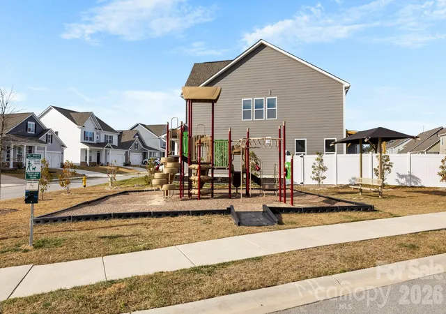 Photo 48 of Single family home for sale at 451 Fox Cvs, Hendersonville, NC 28792 | MLS# 4431470 | Listing updated on 2026-10-08