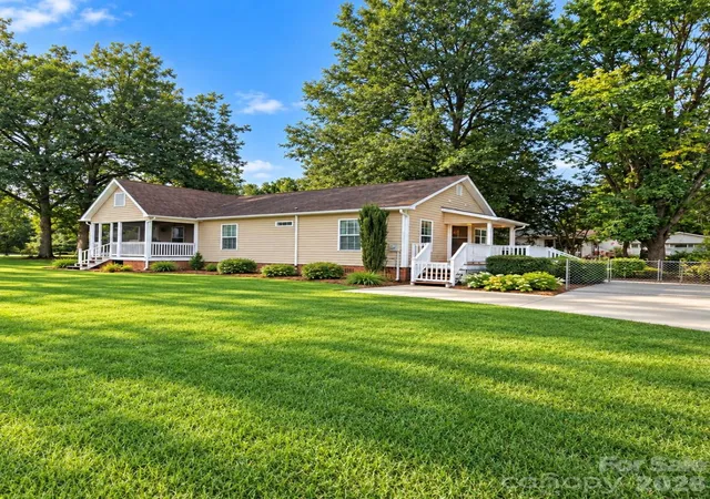 Photo 3 of Single family home for sale at 555 Palmer Rd, Rockwell, NC 28138 | MLS# 4431480 | Listing updated on 2026-10-07