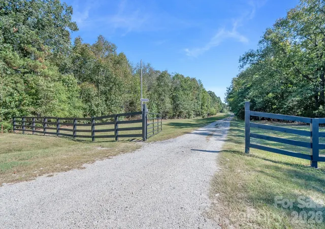 Photo 3 of Single family home for sale at 4229 Pigg Mattox Rd, Monroe, NC 28112 | MLS# 4431495 | Listing updated on 2026-10-07