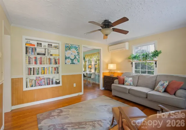 Photo 4 of Single family home for sale at 224 Aurora Dr #3, Asheville, NC 28805 | MLS# 4431498 | Listing updated on 2026-10-08