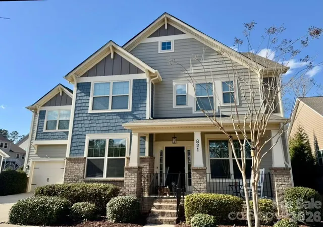 Single family home for sale at 821 Spelman Dr, Fort Mill, SC 29707 | MLS# 4431501