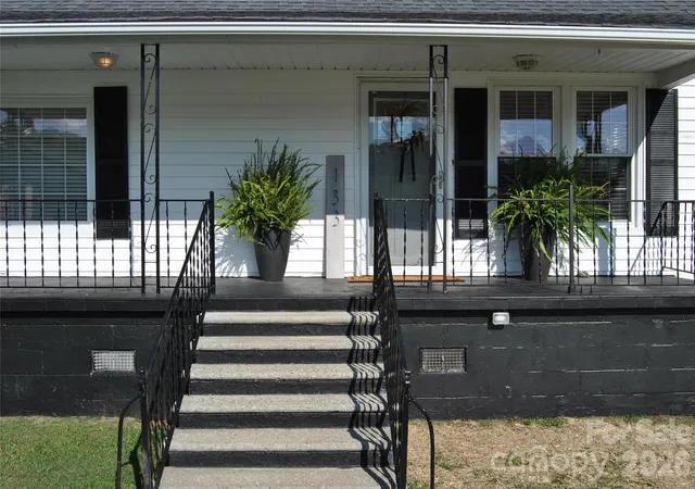 Photo 3 of Single family home for sale at 133 S Main St, Jonesville, SC 29364 | MLS# 4431519 | Listing updated on 2026-10-08