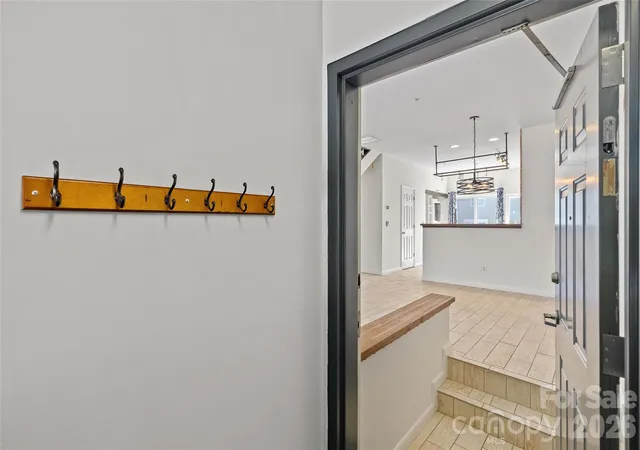 Photo 1 of Condo for sale at 3564 N Davidson St, Charlotte, NC 28205 | MLS# 4431533 | Listing updated on 2026-10-08