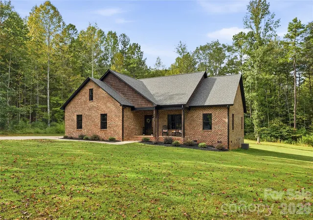 Photo 3 of Single family home for sale at 5615 Lou Ln, Iron Station, NC 28080 | MLS# 4431539 | Listing updated on 2026-10-08