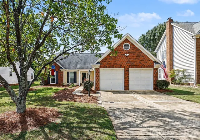 Photo 3 of Single family home for sale at 3203 Brookstone Trl, Indian Trail, NC 28079 | MLS# 4431545 | Listing updated on 2026-10-09