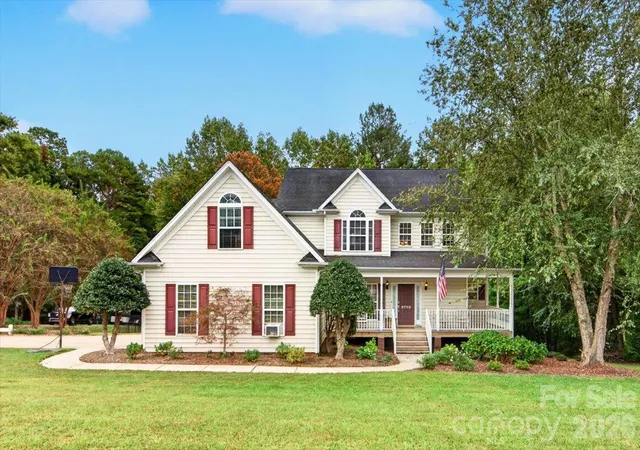 Photo 1 of Single family home for sale at 8705 Dartmoor Pl, Mint Hill, NC 28227 | MLS# 4431559 | Listing updated on 2026-10-07