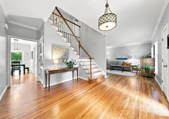 Photo 3 of Single family home for sale at 354 41st Avenue Pl Nw, Hickory, NC 28601 | MLS# 4431563 | Listing updated on 2026-10-06