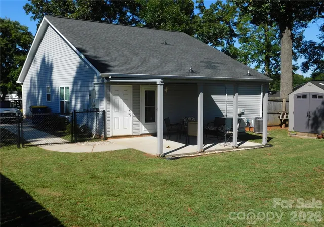 Photo 4 of Single family home for sale at 47 Linford St, Belmont, NC 28012 | MLS# 4431571 | Listing updated on 2026-10-07