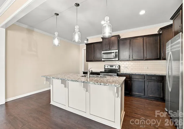 Photo 4 of Townhouse for sale at 447 Tayberry Ln, Fort Mill, SC 29715 | MLS# 4431574 | Listing updated on 2026-10-08