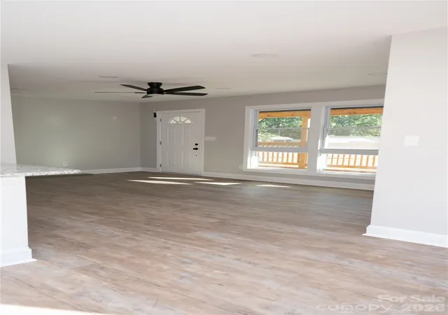 Photo 4 of Single family home for sale at 1733 Rhyne Carter Rd, Gastonia, NC 28054 | MLS# 4431580 | Listing updated on 2026-10-20