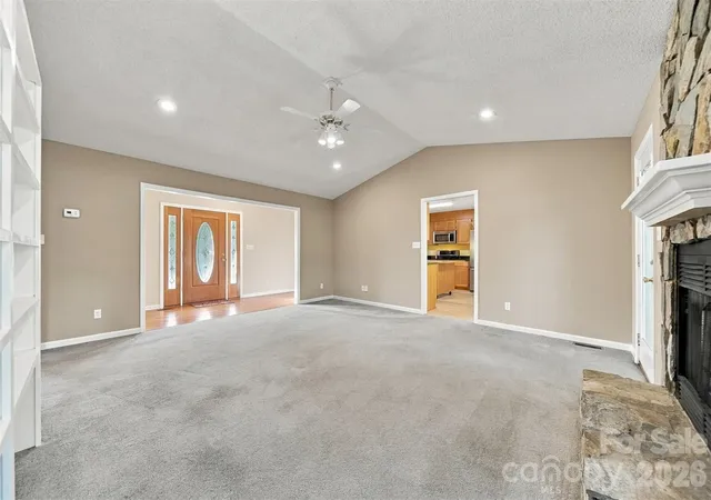 Photo 2 of Single family home for sale at 1119 Edgefield Ln, Newton, NC 28658 | MLS# 4431602 | Listing updated on 2026-10-09