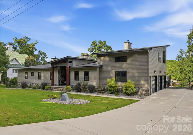 Photo 1 of Single family home for sale at 644 Normandy Rd #142, Mooresville, NC 28117 | MLS# 4431603 | Listing updated on 2026-10-08