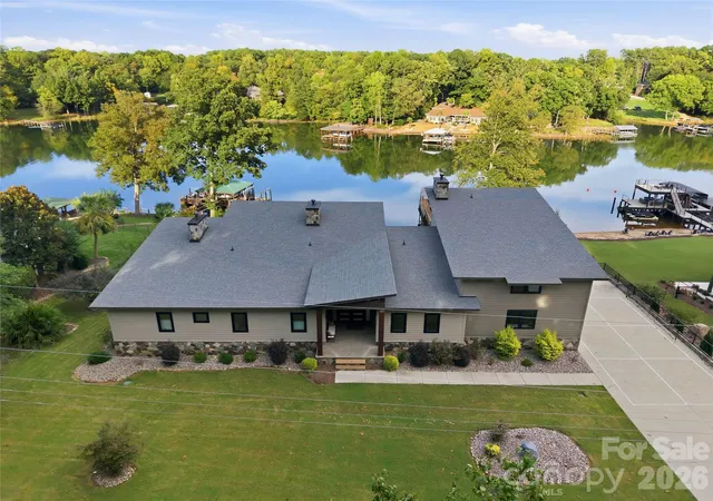 Photo 2 of Single family home for sale at 644 Normandy Rd #142, Mooresville, NC 28117 | MLS# 4431603 | Listing updated on 2026-10-08