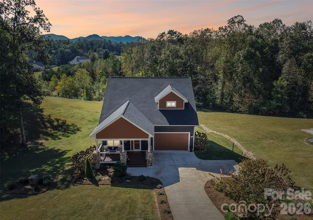 Photo 3 of Single family home for sale at 15 Temujin Dr, Leicester, NC 28748 | MLS# 4431605 | Listing updated on 2026-10-09