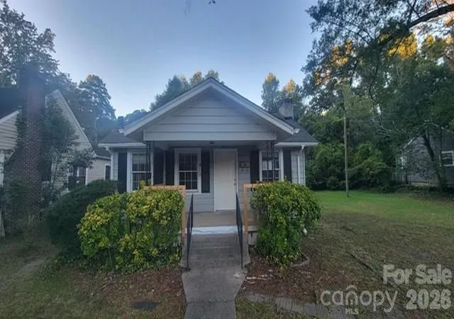 Single family home for sale at 910 W Mauney Ave, Gastonia, NC 28052 | MLS# 4431619