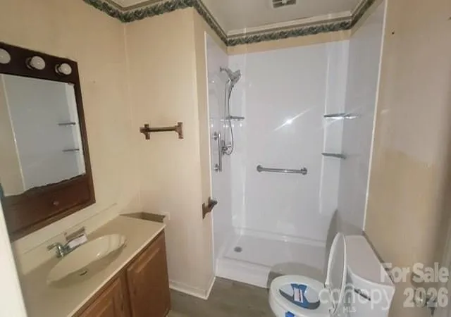 Photo 4 of Single family home for sale at 910 W Mauney Ave, Gastonia, NC 28052 | MLS# 4431619 | Listing updated on 2026-10-07