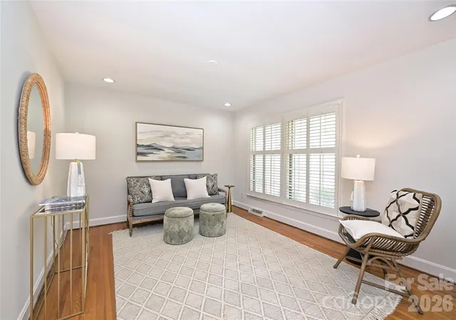 Photo 4 of Single family home for sale at 1344 Edgewater Dr, Charlotte, NC 28210 | MLS# 4431660 | Listing updated on 2026-10-07