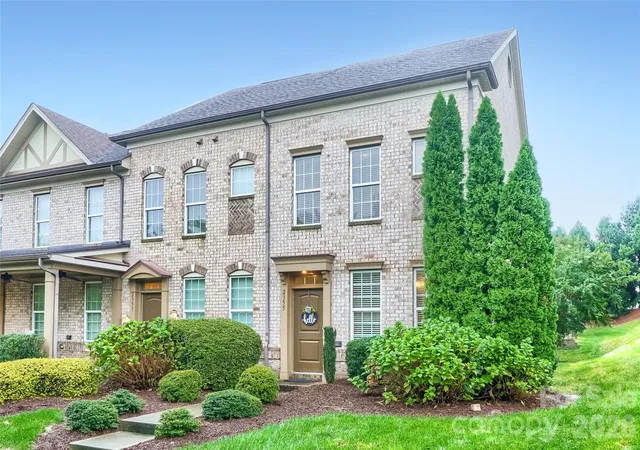 Photo 1 of Townhouse for sale at 2355 Donnington Ln NW, Concord, NC 28027 | MLS# 4431668 | Listing updated on 2026-10-07