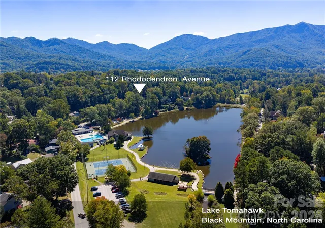 Photo 3 of Single family home for sale at 112 Rhododendron Ave, Black Mountain, NC 28711 | MLS# 4431679 | Listing updated on 2026-10-07