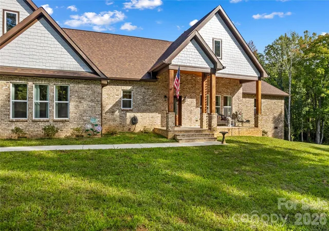 Photo 1 of Single family home for sale at 846 Barry Oak Rd, Cleveland, NC 27013 | MLS# 4431699 | Listing updated on 2026-10-07