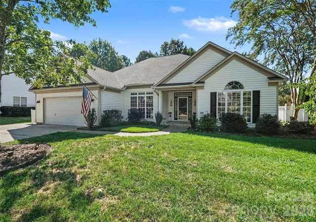 Photo 2 of Single family home for sale at 3364 Garrett Dr SW, Concord, NC 28027 | MLS# 4431700 | Listing updated on 2026-10-09