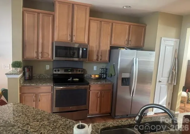 Photo 3 of Townhouse for sale at 9506 Birkwood Ct, Charlotte, NC 28278 | MLS# 4431708 | Listing updated on 2026-10-10