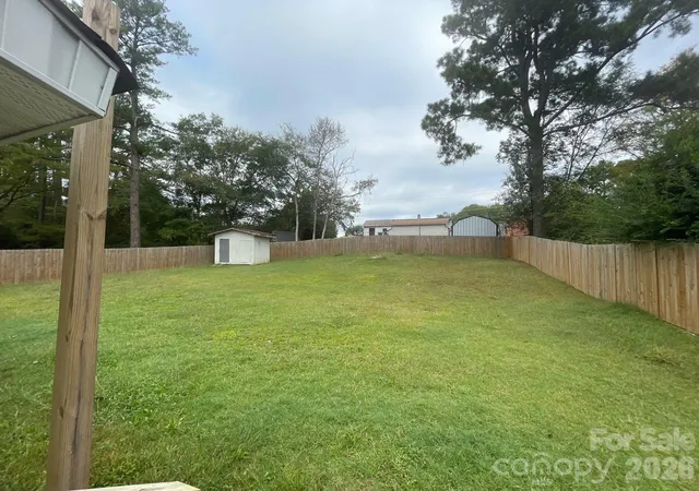 Photo 3 of Single family home for sale at 109 Walnut Ave, Belmont, NC 28012 | MLS# 4431710 | Listing updated on 2026-10-07