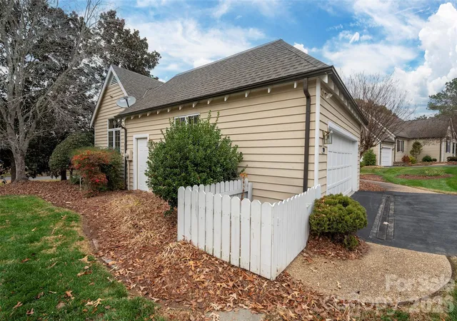 Photo 3 of Single family home for sale at 119 Linden Pl, Advance, NC 27006 | MLS# 4431712 | Listing updated on 2026-10-06