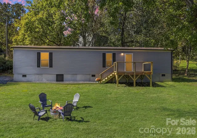 Photo 1 of Single family home for sale at 85 Trent Rd, Brevard, NC 28712 | MLS# 4431718 | Listing updated on 2026-10-20