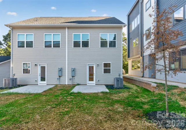 Photo 25 of Townhouse for sale at 3533 Avalon Ave, Charlotte, NC 28208 | MLS# 4431721 | Listing updated on 2026-10-07