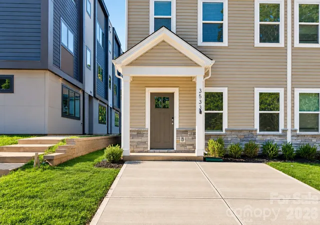 Photo 2 of Townhouse for sale at 3533 Avalon Ave, Charlotte, NC 28208 | MLS# 4431721 | Listing updated on 2026-10-07
