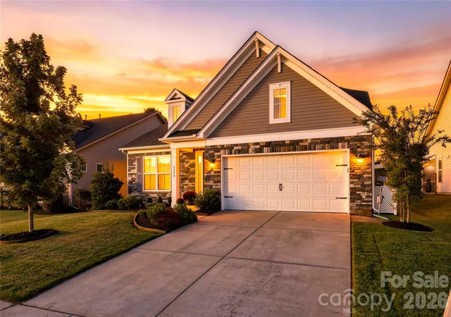 Single family home for sale at 4386 Hunton Dale Rd NW, Concord, NC 28027 | MLS# 4431739