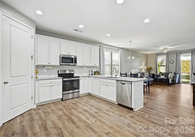 Photo 3 of Single family home for sale at 4386 Hunton Dale Rd NW, Concord, NC 28027 | MLS# 4431739 | Listing updated on 2026-10-09