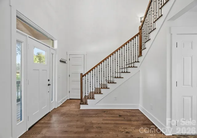 Photo 4 of Single family home for sale at 1333 Riverside Dr, Charlotte, NC 28214 | MLS# 4431741 | Listing updated on 2026-10-24