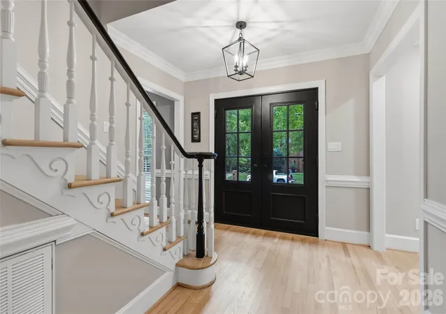 Photo 4 of Single family home for sale at 9414 Tillot Dr, Matthews, NC 28105 | MLS# 4431746 | Listing updated on 2026-10-09