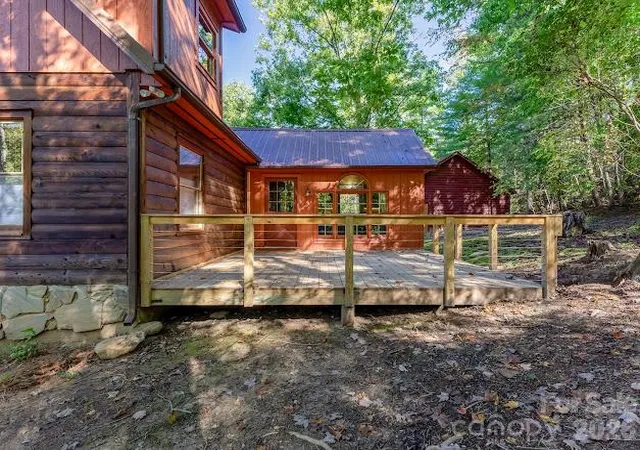 Photo 2 of Single family home for sale at 1454 Ohennesy Ln, Lenoir, NC 28645 | MLS# 4431754 | Listing updated on 2026-10-11