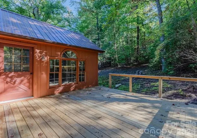 Photo 4 of Single family home for sale at 1454 Ohennesy Ln, Lenoir, NC 28645 | MLS# 4431754 | Listing updated on 2026-10-11