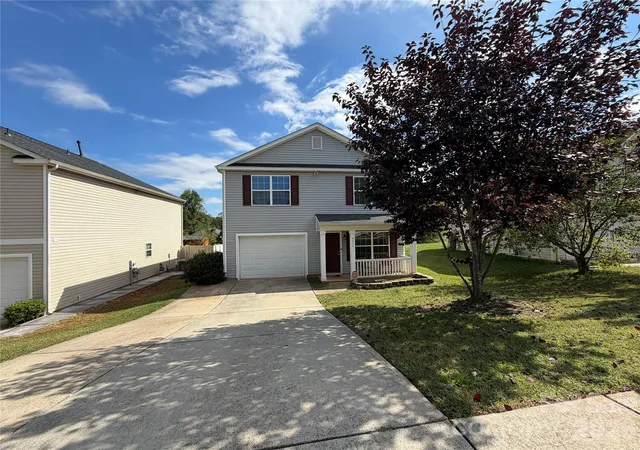 Photo 1 of Single family home for sale at 5608 Graypark Dr, Charlotte, NC 28269 | MLS# 4431769 | Listing updated on 2026-10-08