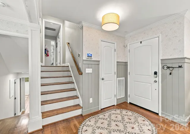 Photo 3 of Single family home for sale at 4001 Sussex Ave, Charlotte, NC 28210 | MLS# 4431786 | Listing updated on 2026-10-07