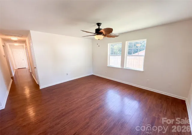Photo 2 of Single family home for sale at 413 Greenwood Dr, Charlotte, NC 28217 | MLS# 4431801 | Listing updated on 2026-10-07