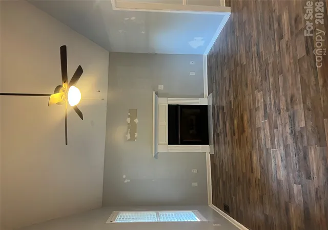 Photo 3 of Single family home for sale at 202 Polly Collins Ct, Fort Mill, SC 29715 | MLS# 4431804 | Listing updated on 2026-10-08