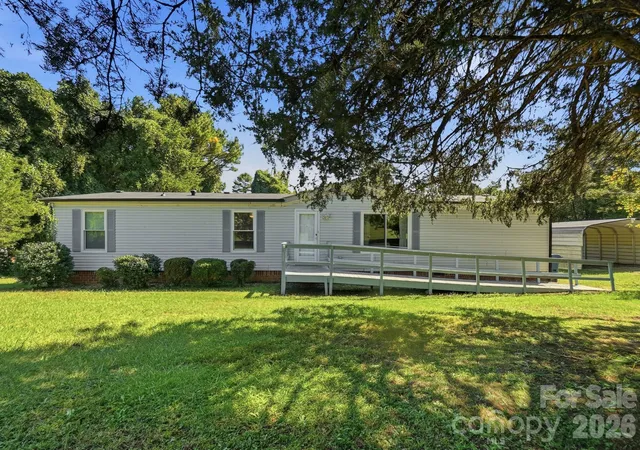 Single family home for sale at 6017 Frazier Dr, Davidson, NC 28036 | MLS# 4431808