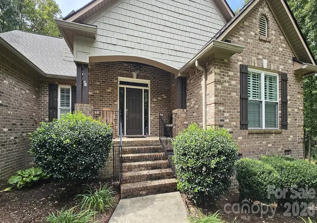 Photo 2 of Single family home for sale at 4587 Sawgrass Ct, Denver, NC 28037 | MLS# 4431837 | Listing updated on 2026-10-07